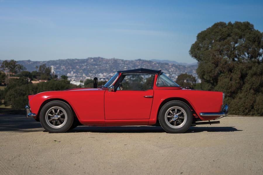  Triumph TR4 Surrey Top 1961 года  (фото 20 из 52)